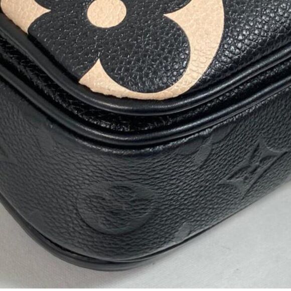 Louis Vuitton Crafty Metis in Black Crossbody Satchel Handbag - Picture 8 of 15